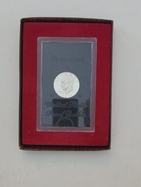 US 1971 Eisenhower Proof Dollar Display in Original Packaging